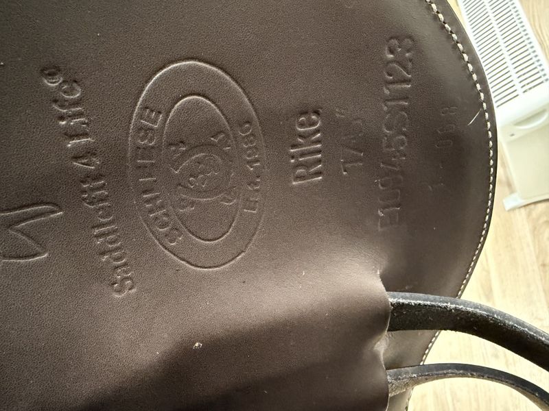 CL Dressursal Rike 17,5